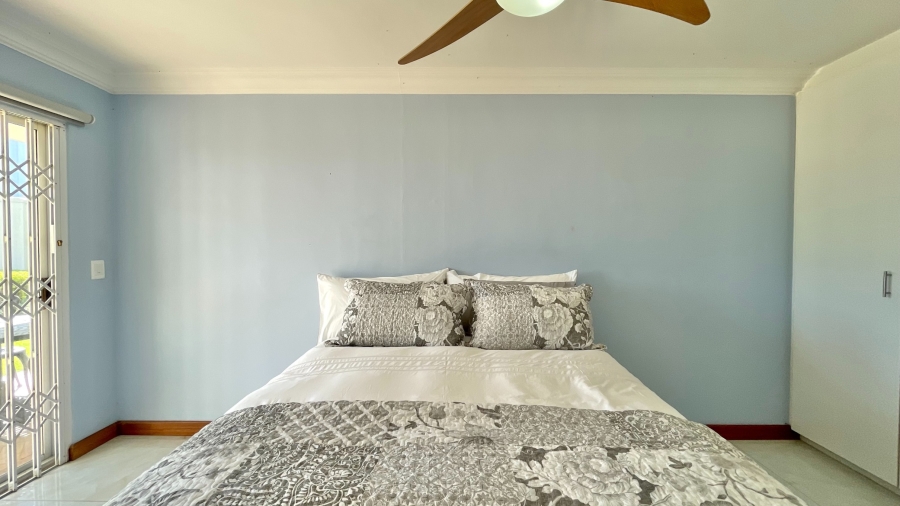 4 Bedroom Property for Sale in Greenways Golf Estate Western Cape